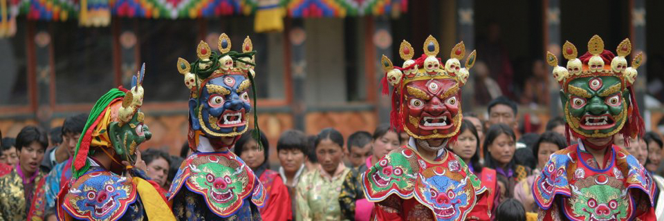 tshechu dance - Bhutan Tours