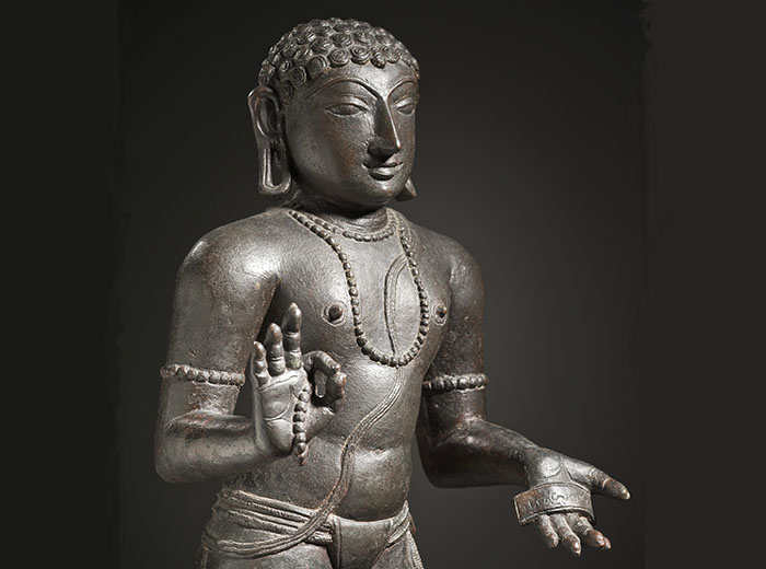 Sculpture of Hindu Saint Manikkavacakar
