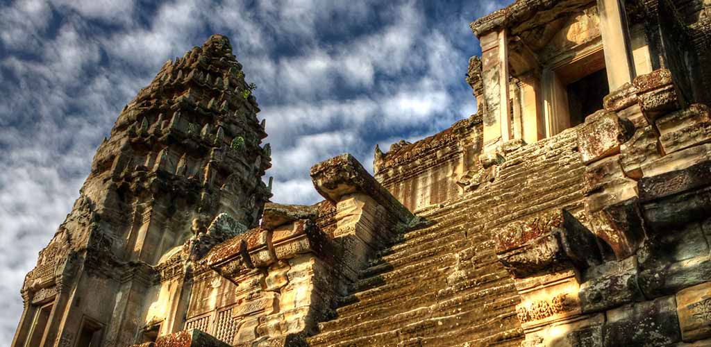Angkor Wat temple south entrance