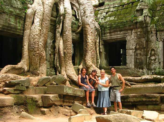 Cambodia family Tour