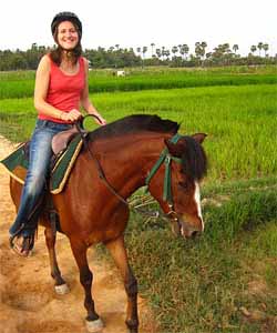 horseback riding - Explore Cambodia