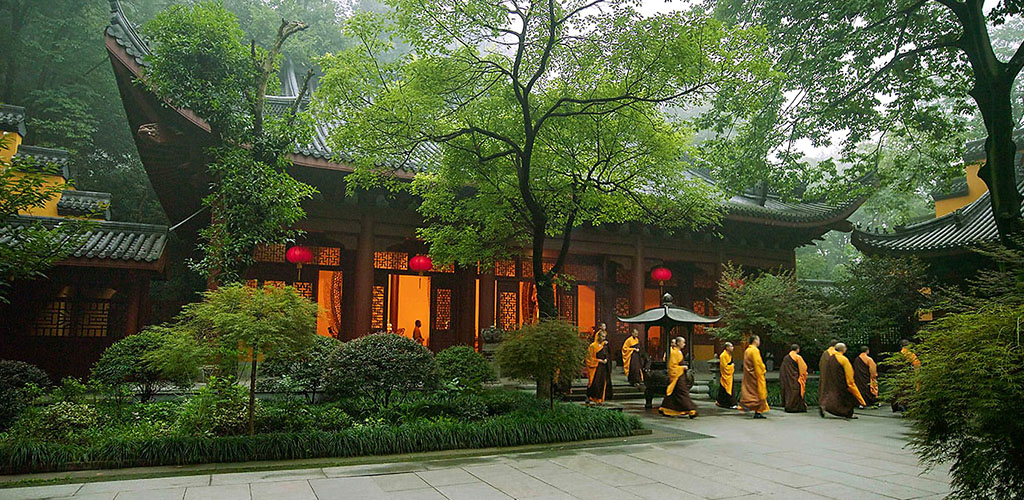 Monks at Amanfayun Hangzhou