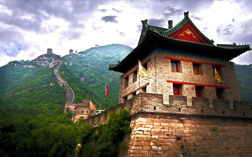 Great wall of China by Ben Sharif