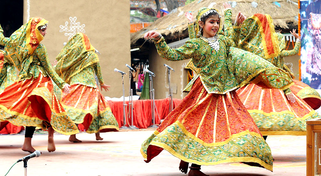 Festival dancers in Rajasthan, India