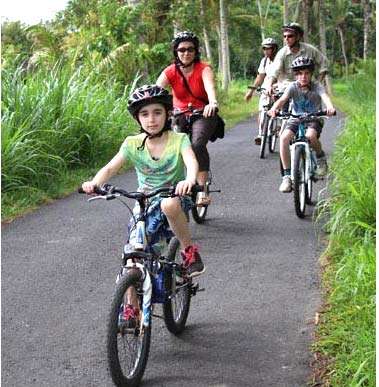 family cycling tour in Bali