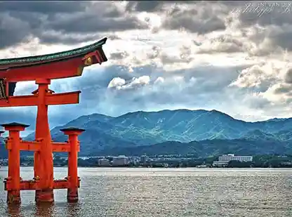 Miyajima torii gate in Japan. Photo by Vincent Van Der Pas