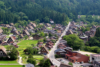 ogimachi village japan