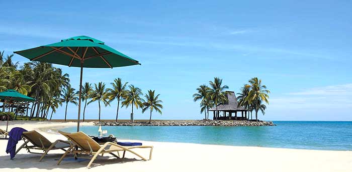 Shangri-La's Tanjung-Aru Resort in Borneo,beachfront