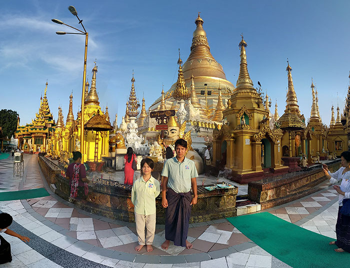 Shwegadon Pagoda Yangon
