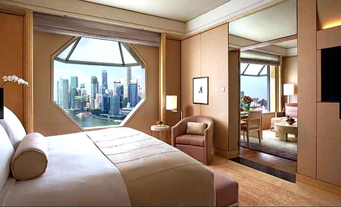 Ritz Carlton Millenia Singapore room with view