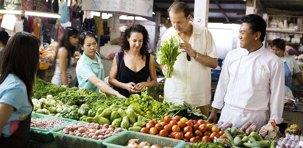 Thai market tour with chef