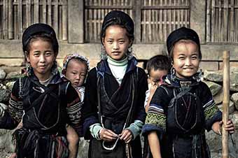 Hmong girls near Mai Chau, Vietnam