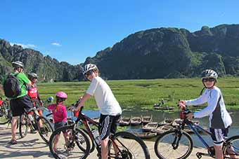 Family biking tour near Mai Chau, Vietnam
