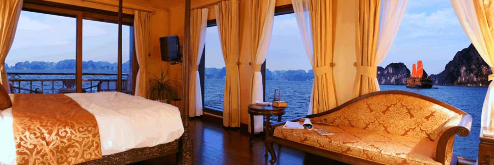 Luxury suite on Halong Bay Paradise Junk