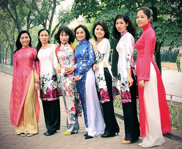 Hanoi Office Ladies